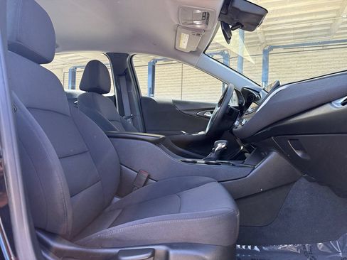Used 2023 Chevrolet Malibu LT FWD image 18