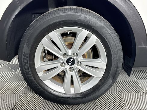 Used 2019 Kia Sportage LX image 31