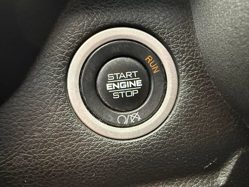 Used 2021 RAM 2500 Big Horn AWD/4WD image 19
