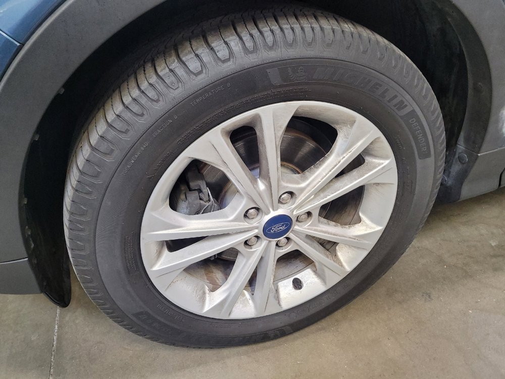 Used 2018 Ford Escape SE FWD image 31