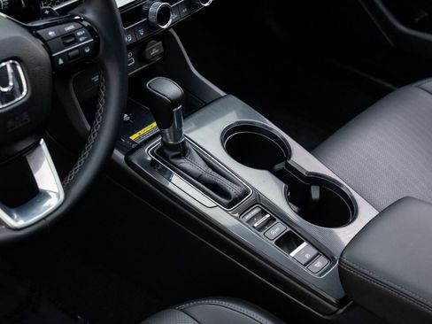Used 2022 Honda Civic Sport Touring image 11