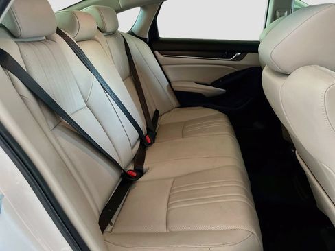 Used 2022 Honda Accord Touring image 29