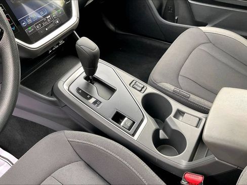 Used 2025 Subaru Crosstrek 2.5i Premium AWD/4WD image 20
