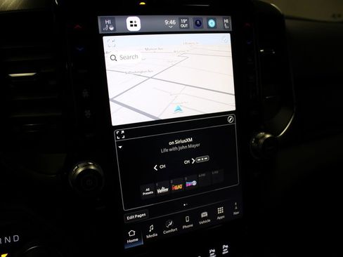 New 2026 RAM 1500 4x4 Crew Cab image 13