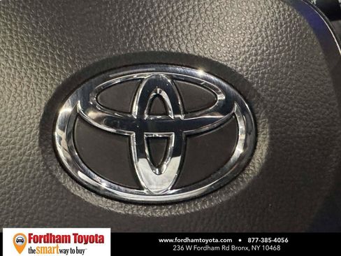 Used 2024 Toyota Corolla SE FWD image 34