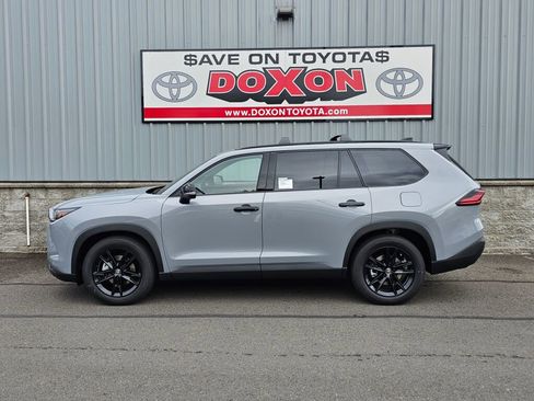 New 2025 Toyota Grand Highlander AWD Hybrid image 1