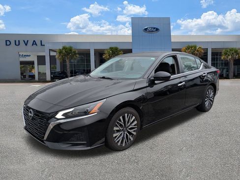 Used 2023 Nissan Altima 2.5 SV image 7