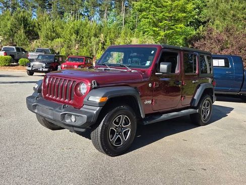 Used 2021 Jeep Wrangler Unlimited Sport AWD/4WD image 4