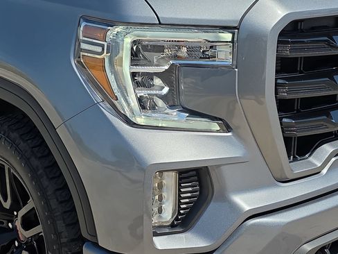 Used 2022 GMC Sierra 1500 Elevation RWD image 27