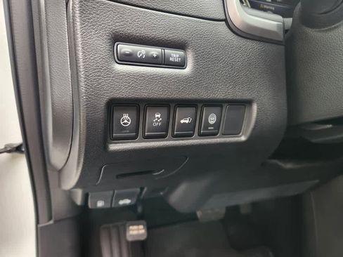 Used 2023 Nissan Murano SL image 25