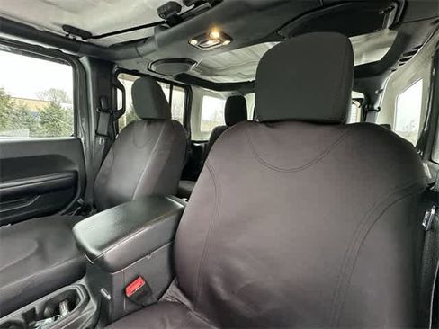 Used 2020 Jeep Wrangler Unlimited Sport S image 16