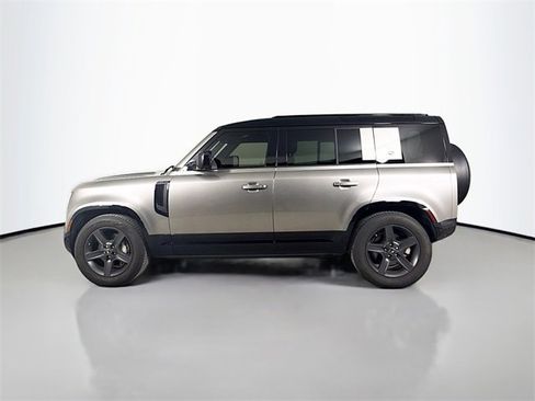 Certified 2023 Land Rover Defender 110 X-Dynamic SE image 8