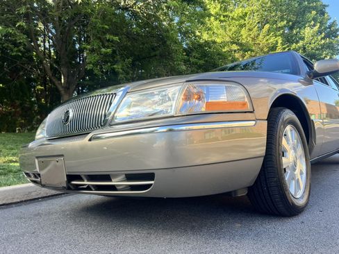 Used 2003 Mercury Grand Marquis LS RWD image 62