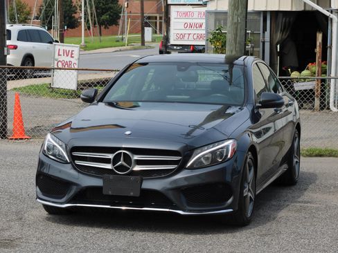 Used 2016 Mercedes-Benz C 300 4MATIC Sedan w/ Multimedia Package image 3