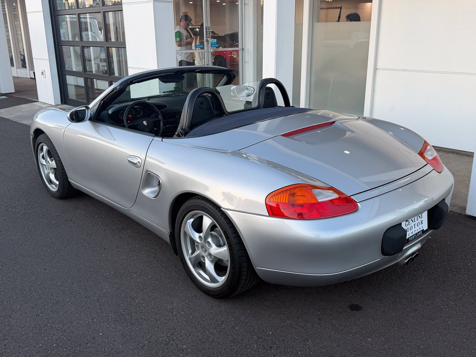 Used 2001 Porsche Boxster RWD image 6