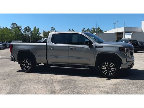 Certified 2023 GMC Sierra 1500 AT4 w/ AT4 Premium Package AWD/4WD image 2
