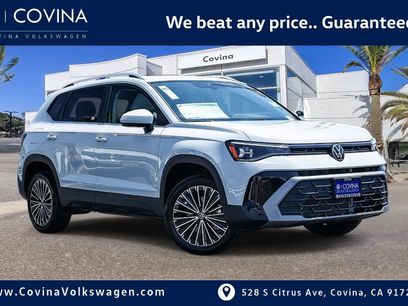 New 2025 Volkswagen Taos SE