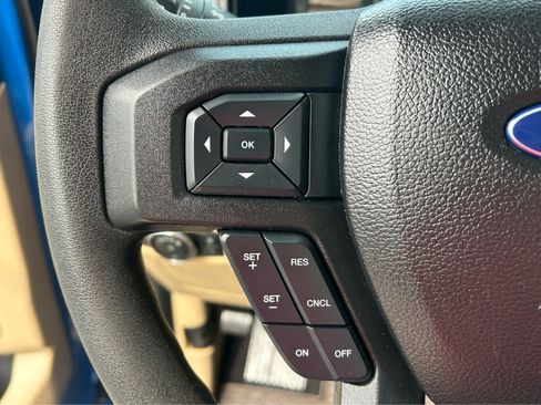 Used 2017 Ford F150 XLT AWD/4WD image 21