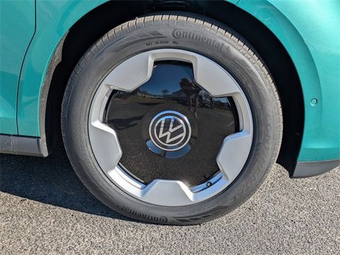 New 2025 Volkswagen ID. Buzz Pro S Plus image 11