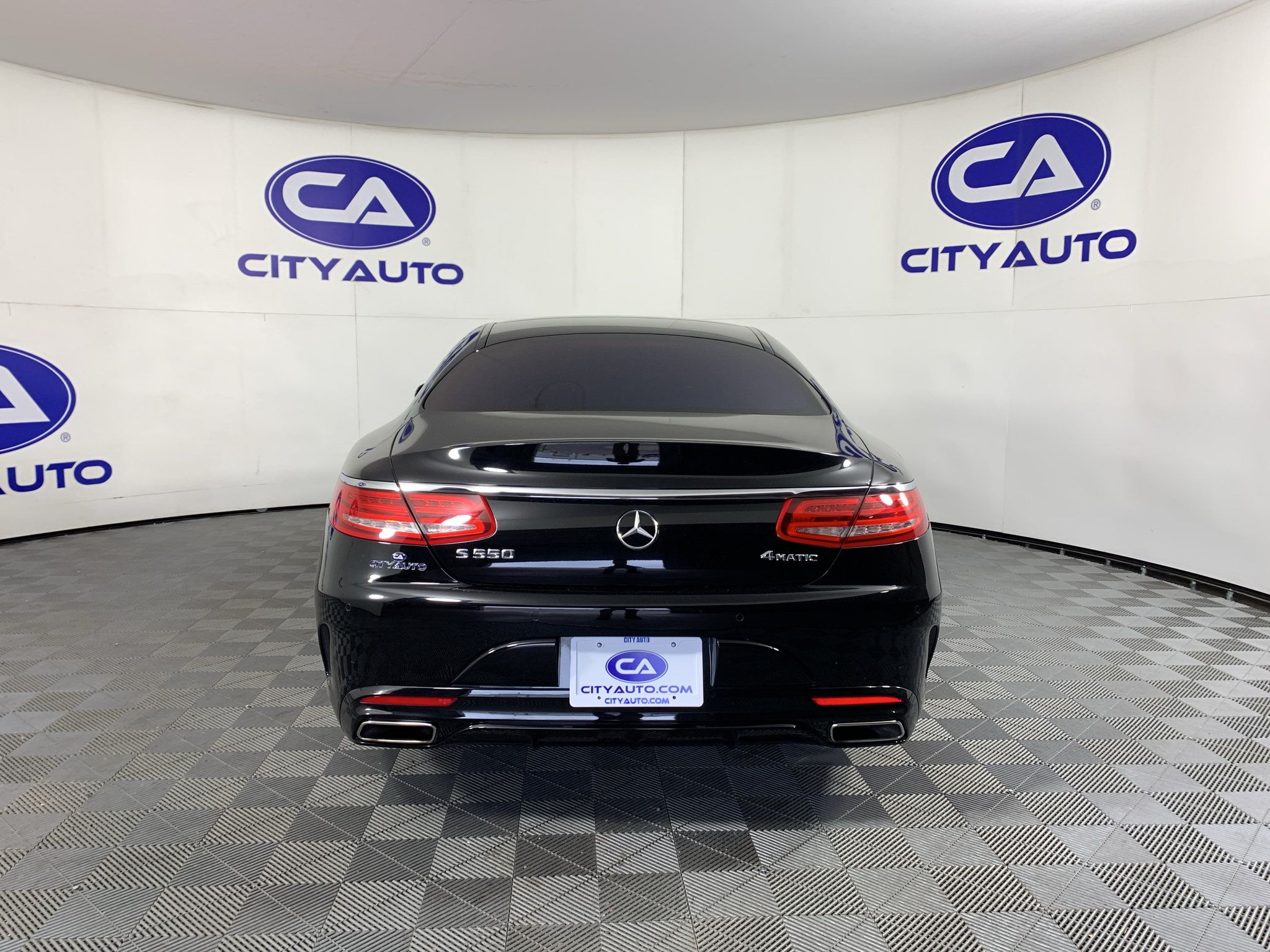 Used 2016 Mercedes-Benz S 550 4MATIC Coupe image 4