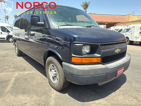Used 2014 Chevrolet Express 3500 LS image 5