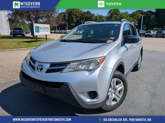 Used 2015 Toyota RAV4 LE w/ Four Season Floor Mat Package AWD/4WD video 1
