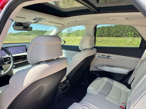 New 2026 Genesis GV70 2.5T Advanced AWD/4WD image 24