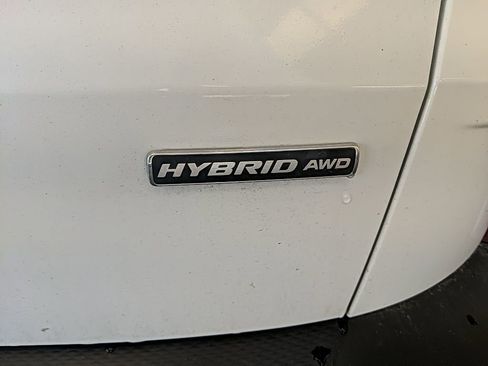 Used 2022 Ford Escape SE w/ Convenience Package image 9