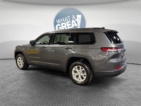 Used 2023 Jeep Grand Cherokee L Limited w/ Luxury Tech Group II image 6