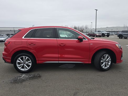 Used 2022 Audi Q3 2.0T Premium image 8