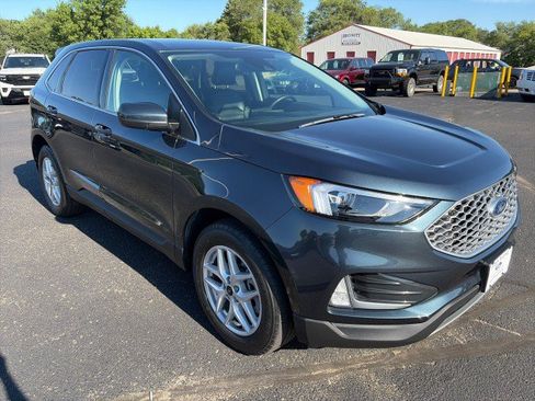Used 2024 Ford Edge SEL w/ Convenience Package AWD/4WD image 7