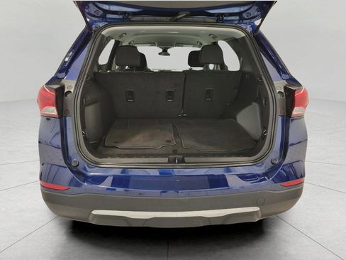 Used 2023 Chevrolet Equinox LT AWD/4WD image 16