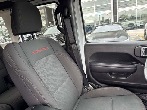 Used 2022 Jeep Wrangler Unlimited Rubicon image 10