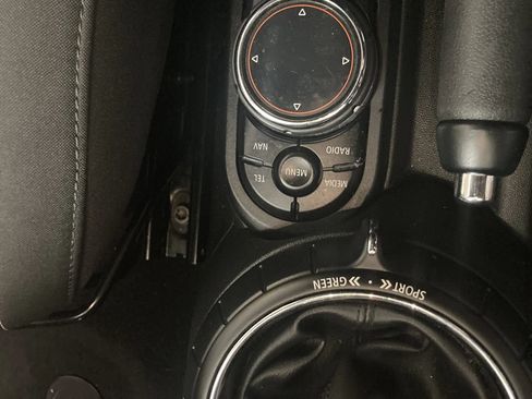 Used 2014 MINI Cooper S FWD image 40