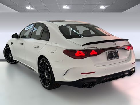 New 2026 Mercedes-Benz E 53 AMG e 4MATIC Sedan image 2