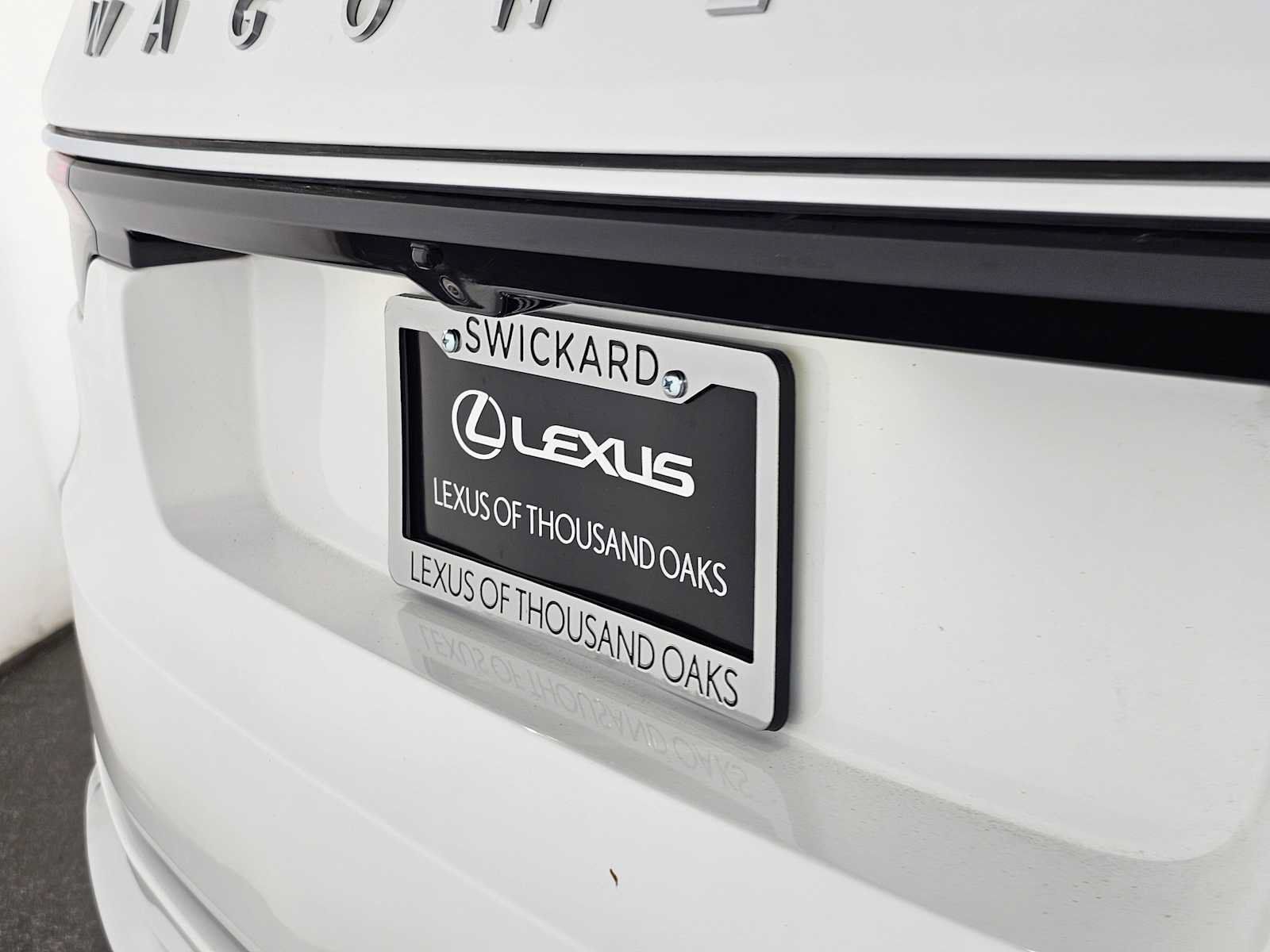 Used 2025 Jeep Wagoneer Series II w/ 8-Passenger Seating Package AWD/4WD image 14