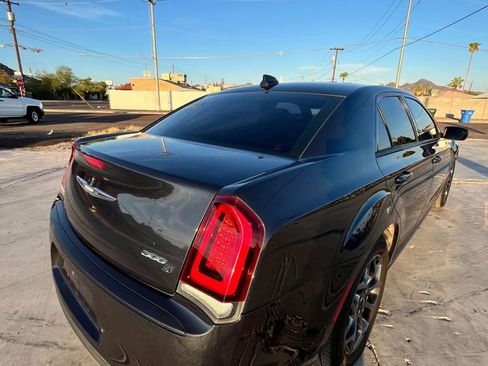 Used 2018 Chrysler 300 S w/ Safetytec Plus Group image 7