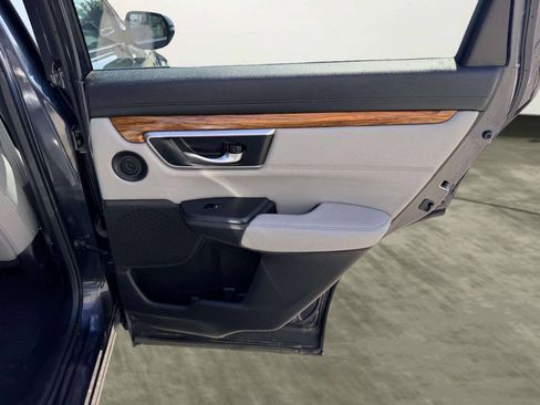Used 2019 Honda CR-V Touring image 24