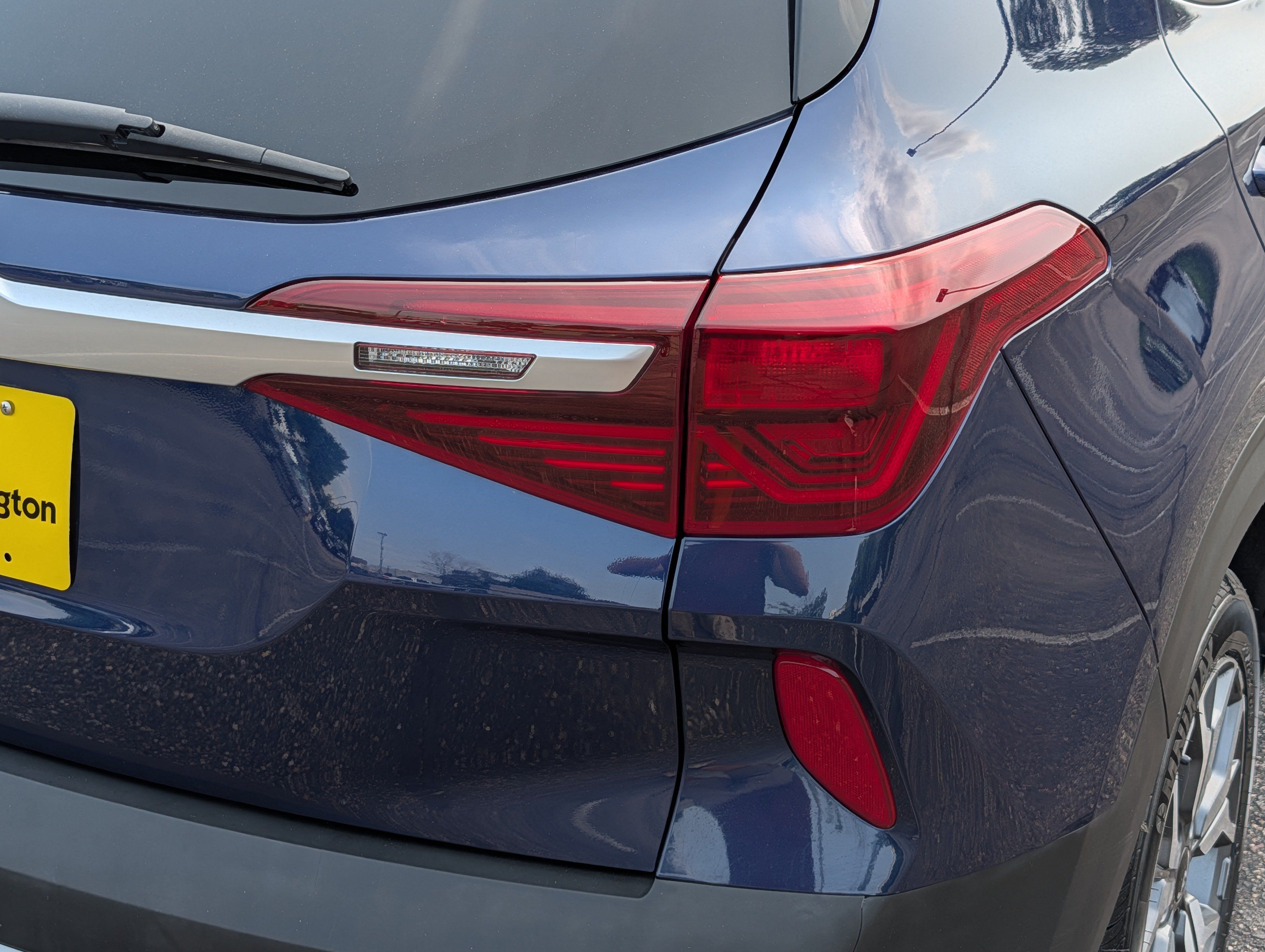 Certified 2023 Kia Seltos EX AWD/4WD image 17