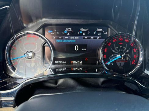 Used 2022 Ford F250 Lariat w/ Black Appearance Package AWD/4WD image 21