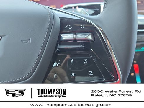 New 2026 Cadillac Escalade Platinum Sport AWD/4WD image 18