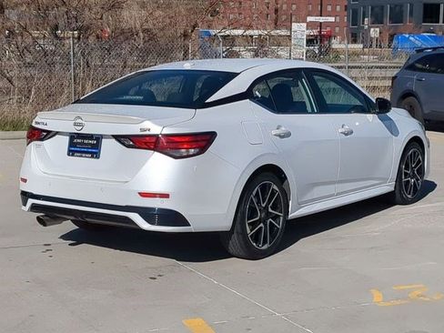 Used 2025 Nissan Sentra SR FWD image 7