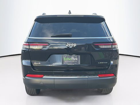 Used 2024 Jeep Grand Cherokee L Limited image 7