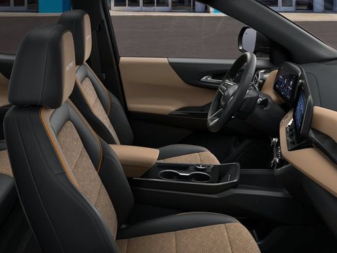 New 2026 Chevrolet Equinox ACTIV FWD image 11
