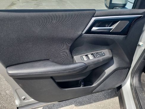 Used 2022 Mitsubishi Outlander ES FWD image 14