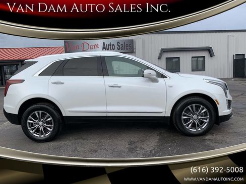 Used 2021 Cadillac XT5 Premium Luxury image 1