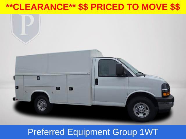 New 2025 Chevrolet Express 3500 w/ Power Convenience Package RWD image 6