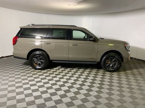 New 2026 Ford Expedition Tremor image 7
