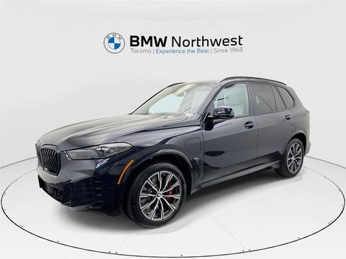 New 2026 BMW X5 xDrive50e w/ M Sport Package AWD/4WD image 1