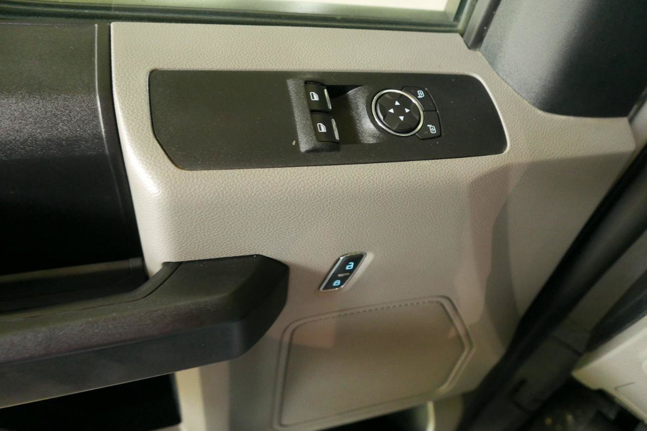 Used 2019 Ford F250 XL w/ Power Equipment Group RWD image 13